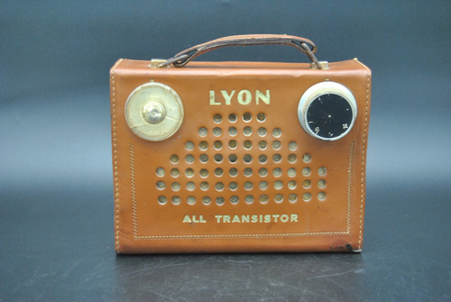 Antigua Radio Lyon No Spica Vintage Retro Vieja Coleccion