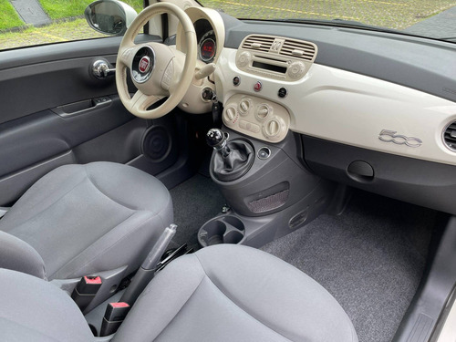 Imagem 10 de 12 de Fiat 500 1.4 Cult 8v Flex 2p Manual
