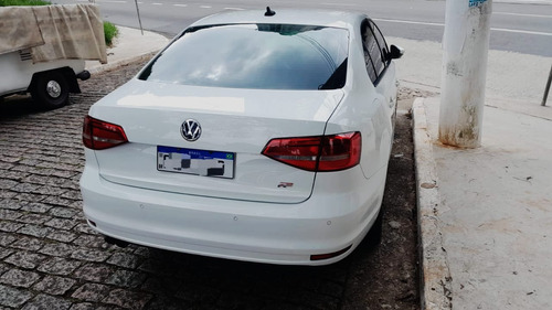 Volkswagen Jetta 2.0 Comfortline Flex Aut 4p