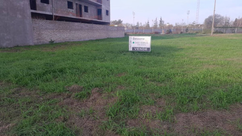 Excelente Lote Ubicado En Loteo Prados Del Sur, Zona De Las 