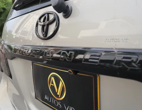 Toyota Fortuner 2.7l 4x2