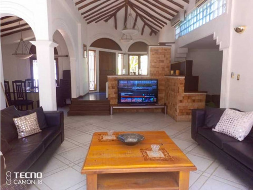 Casa En Venta Carrera 29 Barquisimeto Aa-7351300