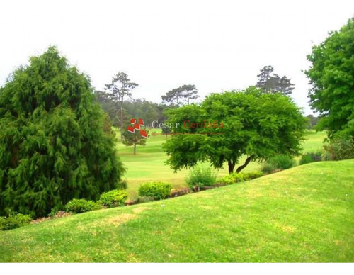 Casa En Golf, 4 Dormitorios *- Ref: 1064