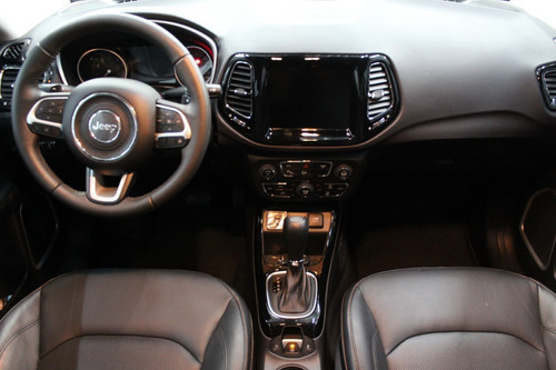 Imagem 5 de 10 de Jeep Compass