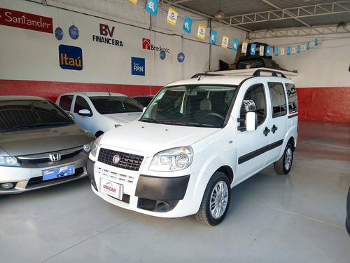 Imagem 1 de 11 de Fiat Doblò 1.8 Mpi Essence 16v Flex 4p Manual