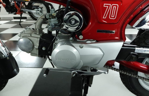 Honda Dax St 70
