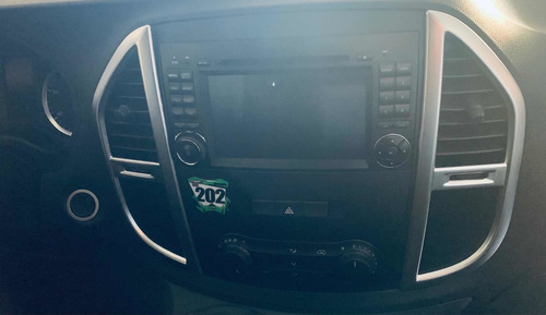 Imagen 13 de 15 de Mercedes-benz Vito 1.6 111 Cdi Furgon Mixto Aa 114cv 2018