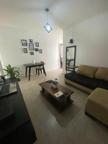 Imagen 1 de 28 de Castelar Norte Casa Ph Venta 3 Ambientes Patio Jardin Y Parrilla