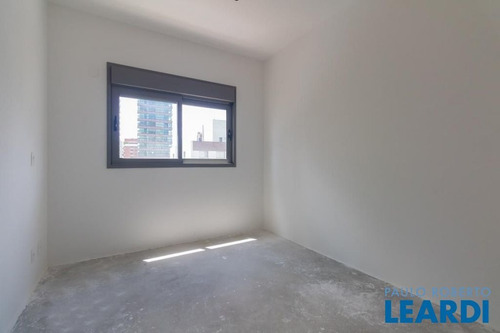 Imagem 8 de 15 de Apartamento - Campo Belo - Sp - 585521
