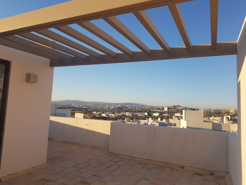 En Venta Casa En Punta Esmeralda De 3 Niveles, Roof Garden, 