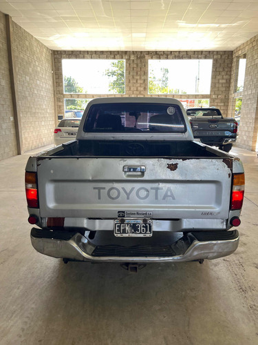 Toyota Hilux Pick-Up 3.0 Cd Srv 171cv 4x2