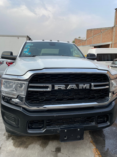 Ram 4000 Chasis