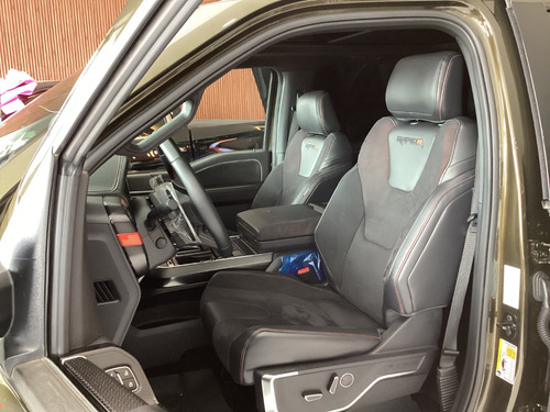 Ford Lobo Raptor 5.2 V8 R 4Wd At