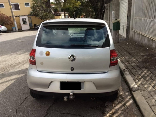 Imagem 4 de 8 de Volkswagen Fox 2009 1.0 Vht Plus Total Flex 3p