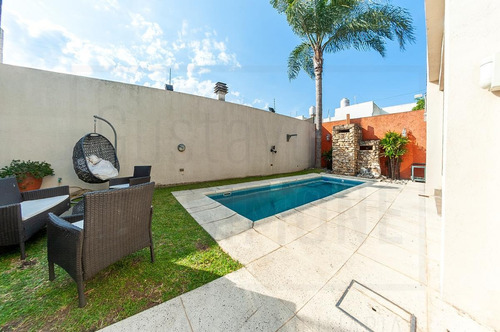 Imagen 26 de 30 de Venta / Casa / 4 Ambientes / Cochera / Pileta / Quincho / Ramos Mejia