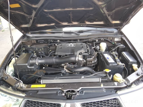 Imagen 15 de 16 de Mitsubishi Montero Sport