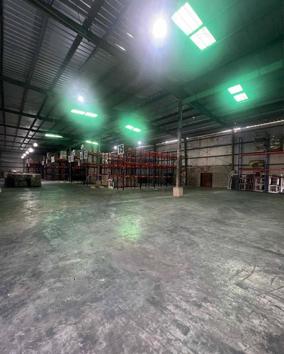 Imagen 3 de 8 de Alquilo Nave Industrial En Haina