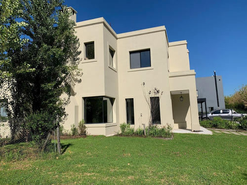 Casa En Venta Ubicado En San Isidro Labrador, Villanueva (tigre)