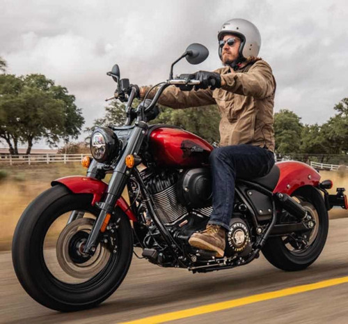 Imagen 8 de 8 de Indian Chief Bobber Ruby Metallic 2022