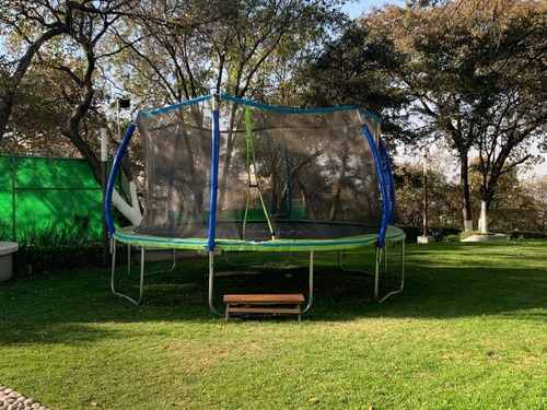 Amplio Departamento A La Venta En Privada Del Bosque