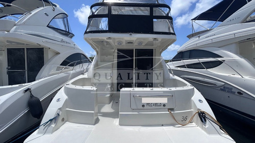 Imagen 2 de 10 de Sea Ray 36 Sedan Bridge