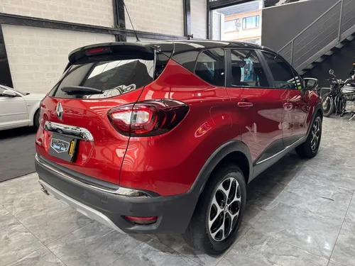Renault Captur 2.0 Intens Automática