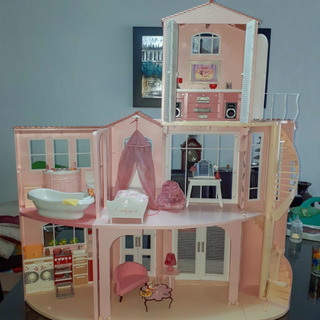 casa de los sueños de barbie 2006