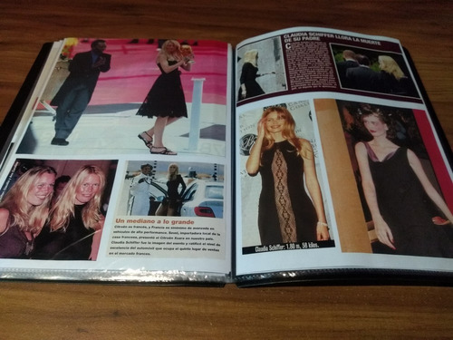 Claudia Schiffer * Carpeta Recortes Revistas Clippings (Usado)