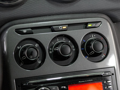 Citroën C3 1.5 TENDANCE 8V FLEX 4P MANUAL