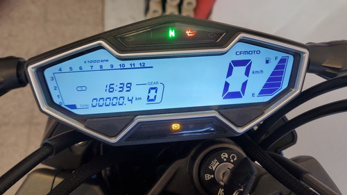 Imagen 14 de 15 de Cf 400 Naked $ 2.200.000 Ultima De Linea Anterior - Tuamoto