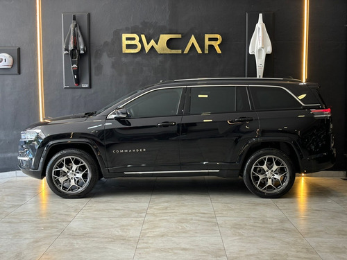 Jeep Commander 2.0 TD380 TURBO DIESEL OVERLAND AT9