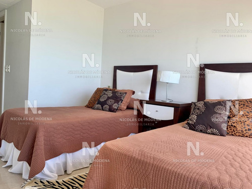 Apartamento De Lujo En Playa Mansa Torre Aquarela Punta Del Este - Ref: 949