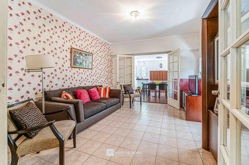 Venta - Casa - 5 Ambientes - Barrio Los Troncos