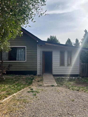 Terreno Con 2 Casas En Venta, San Carlos De Bariloche