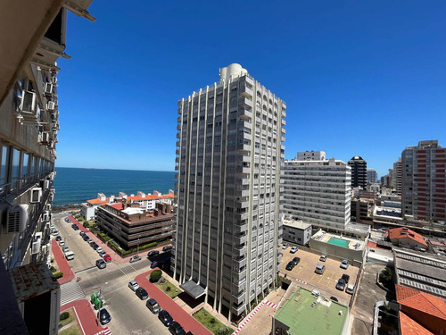 Imagen 11 de 21 de Apto En Punta Del Este 30 Y Gorlero