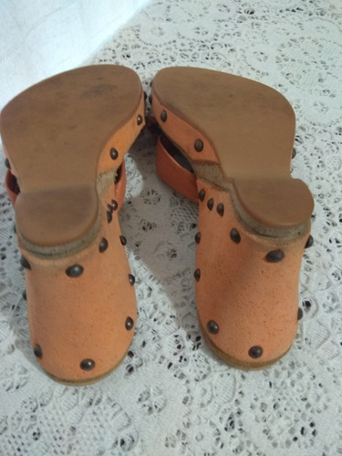 Sandalias De Cuero Taco Chino Clona