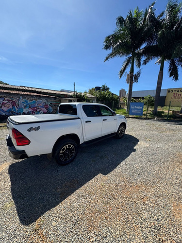 Toyota Hilux 2.8 Std Power Pack Cab. Dupla 4x4 Tdi 4p