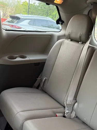 Toyota Sienna 3.5 Xle Piel At