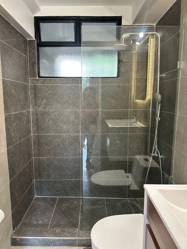 Departamento De 3d/1b En Estacion Metro Villa Frei En Ñuñoa