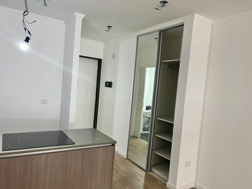Imagen 8 de 30 de 2 Amb En Alquiler Con Cochera En Torre Deco Armani - Recoleta