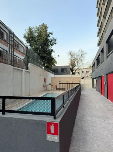 En Arriendo Espectacular Depto 1d1b - Metro M. Montt