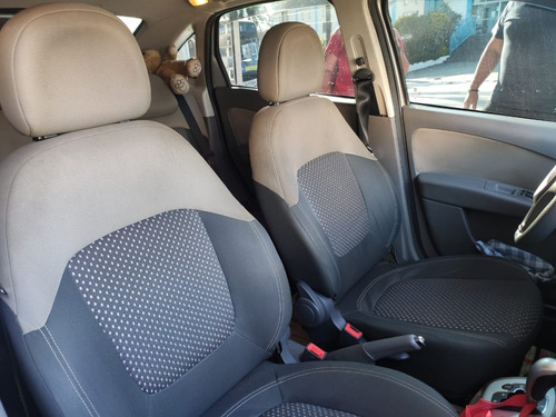 Fiat Grand Siena Essence 1.6 16v (flex) 2013/2013