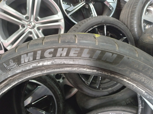 Pneu Michelin Pilot Sport 4s Performance 265/35/20 Usado (Usado)