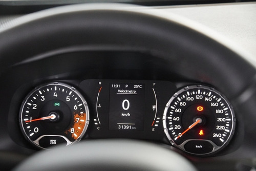 Jeep Renegade 1.8 16V FLEX LONGITUDE 4P AUTOMÁTICO