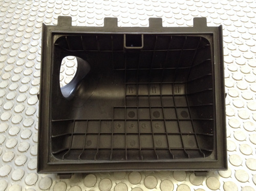 Tapa Filtro Aire Jeep Liberty 3.7 Aut Mod 08-12 Original (Usado)
