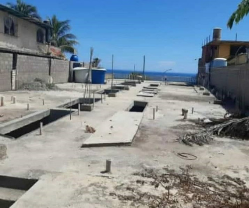 Local En Venta En Playa Verde