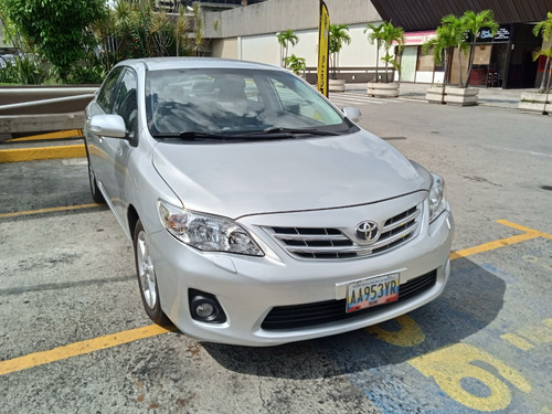 Imagen 3 de 18 de Toyota Corolla Gli