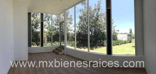 Imagen 1 de 18 de Estrene Garden En Sens