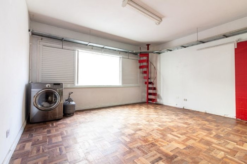 Apartamento À Venda Na Rua José Loureiro, Centro, Curitiba - Pr - Liv-8169