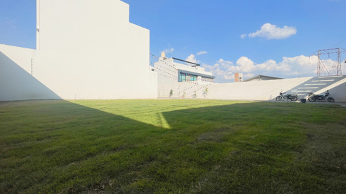 Casa En Venta Con 3 Recámaras En San Pedro Cholula.